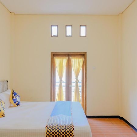 Spot On 2448 Hotel Tlogorejo 2 Ngebel Luaran gambar